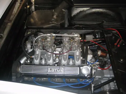 Lotus Esprit S1 chassis 000 INFO & IMIGES historical archive photograph 129