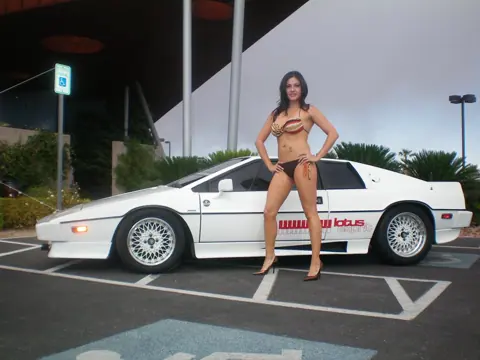 Lotus Esprit S1 chassis 000 INFO & IMIGES historical archive photograph 87