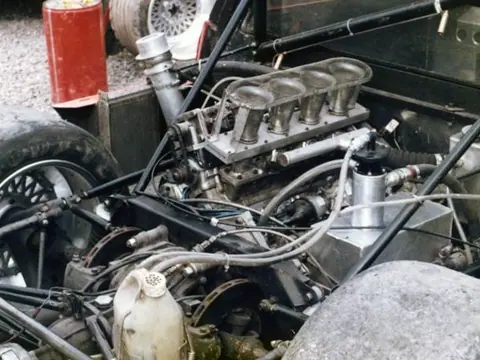 Lotus Esprit S1 chassis 102G historical archive photograph 15
