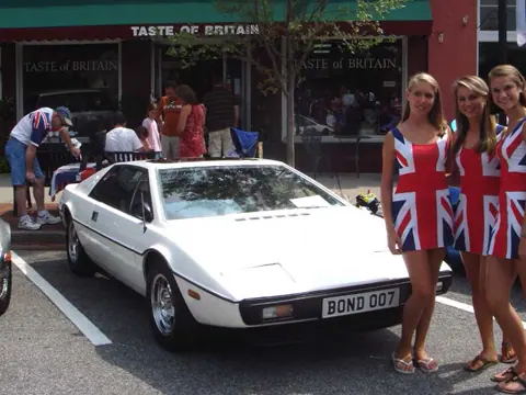 Lotus Esprit S1 chassis 104G registration BOND 007 historical archive photograph 5