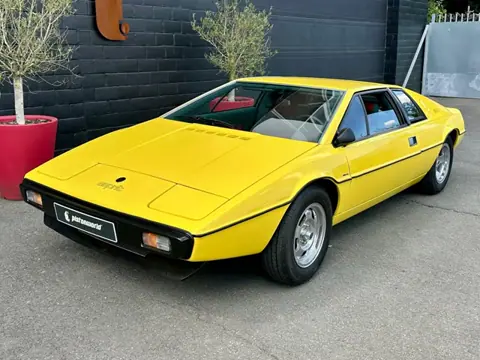 Lotus Esprit S1 chassis 105J historical archive photograph 2
