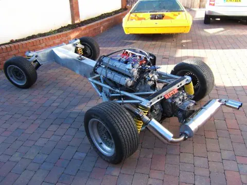 Lotus Esprit S1 chassis 108G registration RWO 503R and 77 MF historical archive photograph 8