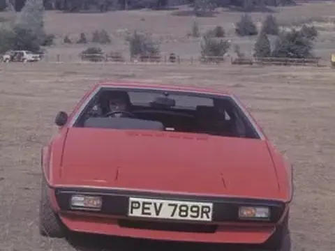 Lotus Esprit S1 chassis 109G registration PEV 789R historical archive photograph 1