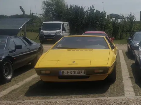 Lotus Esprit S1 chassis 115J registration D ES 1007H historical archive photograph 1