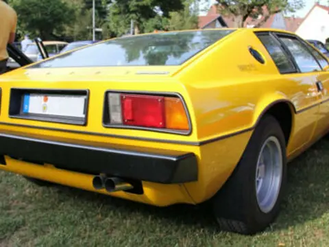 Lotus Esprit S1 chassis 115J registration D ES 1007H historical archive photograph 8
