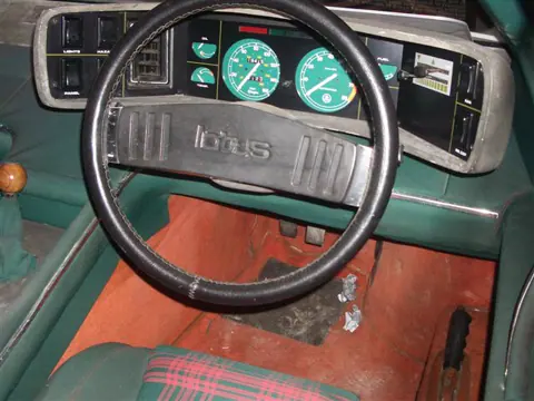 Lotus Esprit S1 chassis 122G registration PPW 306R historical archive photograph 53