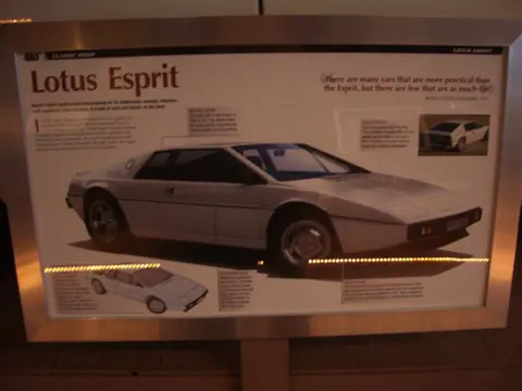 Lotus Esprit S1 chassis 122G registration PPW 306R historical archive photograph 35