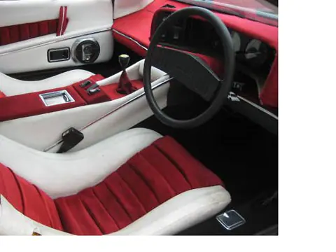 Lotus Esprit S1 chassis 148G registration UHP 985R historical archive photograph 4