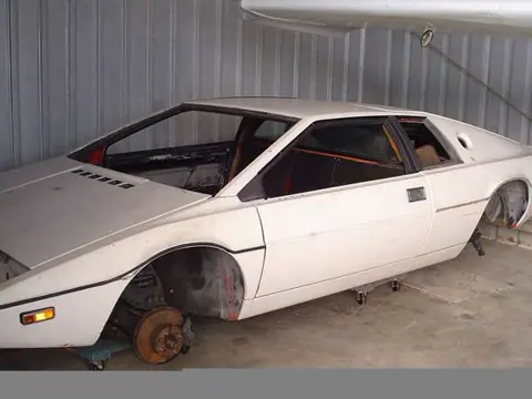 Lotus Esprit S1 chassis 149H historical archive photograph 9