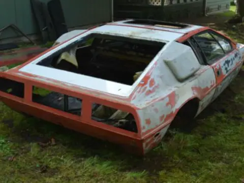 Lotus Esprit S1 chassis 163G historical archive photograph 12