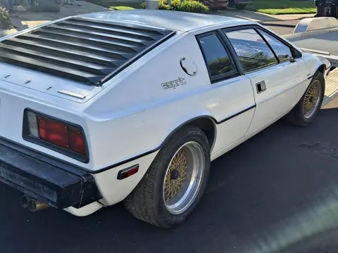 Lotus Esprit S1 chassis 166H historical archive photograph 1