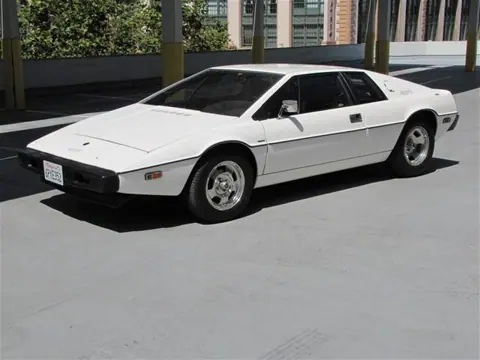 Lotus Esprit S1 chassis 178H registration 49537 and 6PYE352 historical archive photograph 19