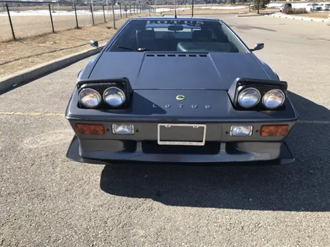 Lotus Esprit S1 chassis 181H historical archive photograph 14