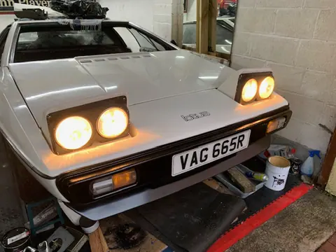 Lotus Esprit S1 chassis 182H registration VAG 665R historical archive photograph 2