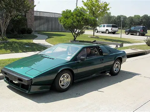 Lotus Esprit S1 chassis 197H registration 428 CPF historical archive photograph 10
