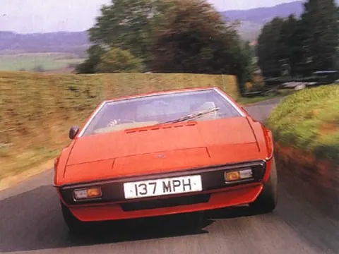 Lotus Esprit S1 chassis 199G registration TYB 89R and 137 MPH historical archive photograph 3