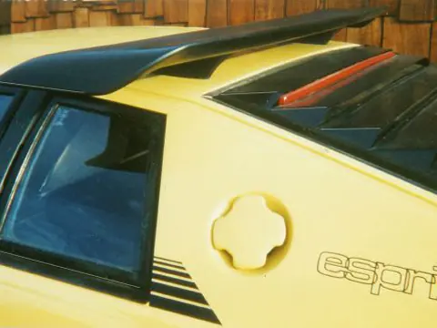 Lotus Esprit S1 chassis 201H registration Z ESPRIT historical archive photograph 2