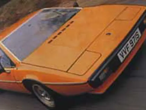 Lotus Esprit S1 chassis 235G registration VVF 971S historical archive photograph 4