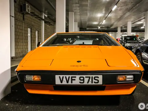 Lotus Esprit S1 chassis 235G registration VVF 971S historical archive photograph 1