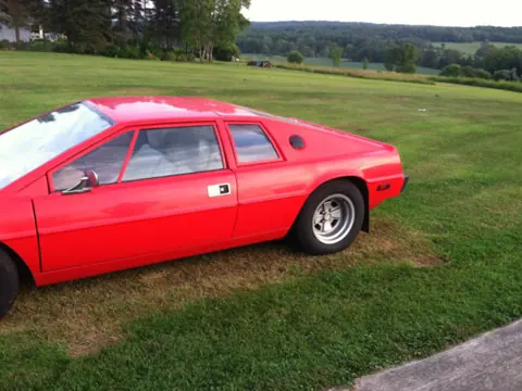 Lotus Esprit S1 chassis 259H historical archive photograph 12