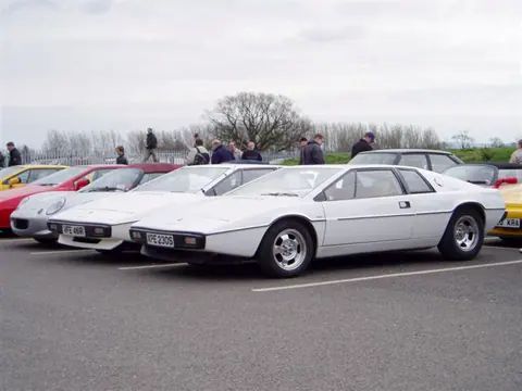Lotus Esprit S1 chassis 270G registration 600 LOT and XPE 230S historical archive photograph 28