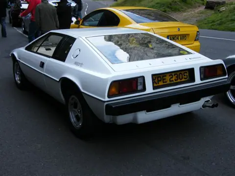 Lotus Esprit S1 chassis 270G registration 600 LOT and XPE 230S historical archive photograph 23