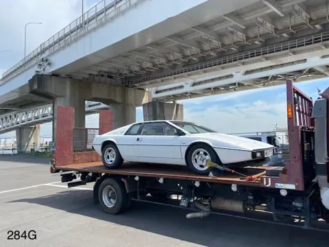 Lotus Esprit S1 chassis 284G registration WEA 977S historical archive photograph 2