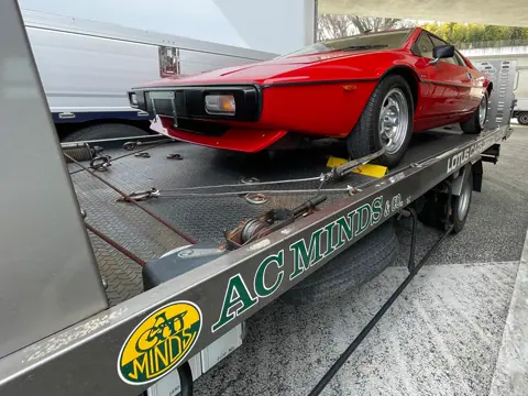 Lotus Esprit S1 chassis 293G registration VPA 395S historical archive photograph 3