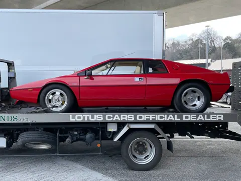 Lotus Esprit S1 chassis 293G registration VPA 395S historical archive photograph 4