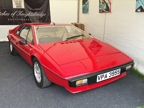 Lotus Esprit S1 chassis 293G registration VPA 395S historical archive photograph 7