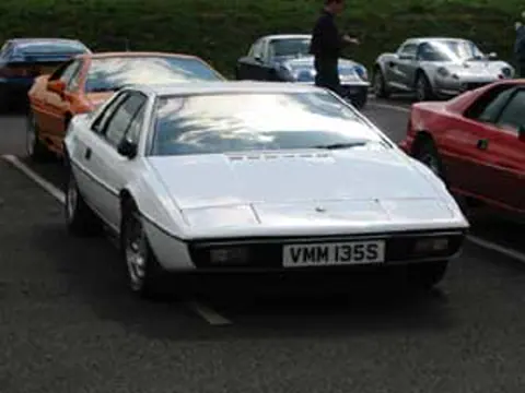 Lotus Esprit S1 chassis 294G registration VMM 135S historical archive photograph 4