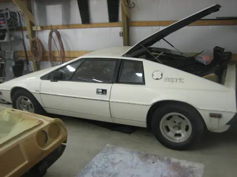 Lotus Esprit S1 chassis 306H historical archive photograph 3