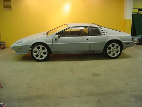 Lotus Esprit S1 chassis 308H historical archive photograph 22
