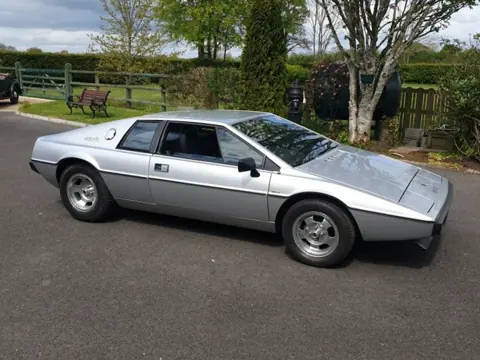 Lotus Esprit S1 chassis 310G registration CUI 2004 historical archive photograph 1