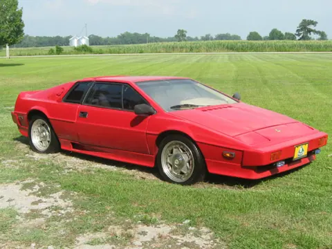 Lotus Esprit S1 chassis 321H historical archive photograph 44