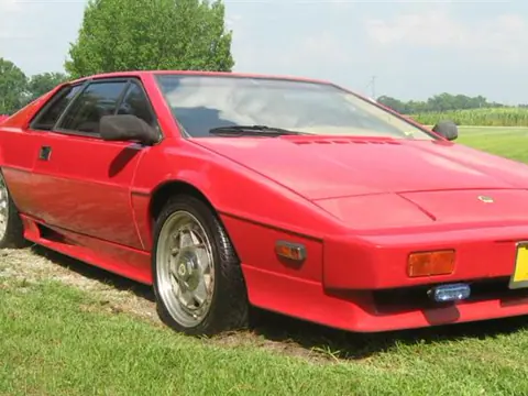 Lotus Esprit S1 chassis 321H historical archive photograph 28