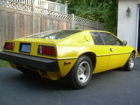 Lotus Esprit S1 chassis 322H registration 107120 historical archive photograph 21