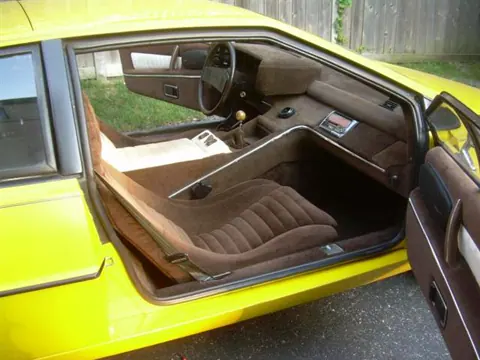 Lotus Esprit S1 chassis 322H registration 107120 historical archive photograph 19