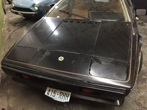 Lotus Esprit S1 chassis 327H registration 415 RHH and TRJ 532R historical archive photograph 12