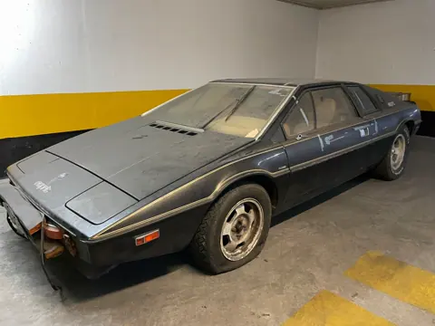 Lotus Esprit S1 chassis 330H registration CJU 275 historical archive photograph 5