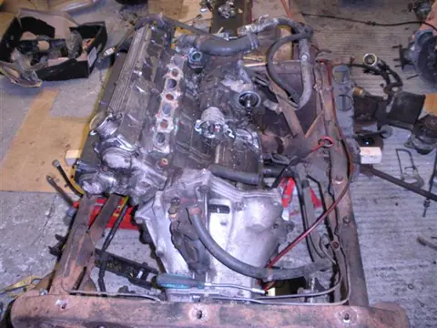 Lotus Esprit S1 chassis 331G registration IJI 374 and VHV 530S historical archive photograph 20
