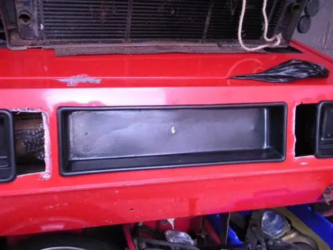 Lotus Esprit S1 chassis 331G registration IJI 374 and VHV 530S historical archive photograph 7
