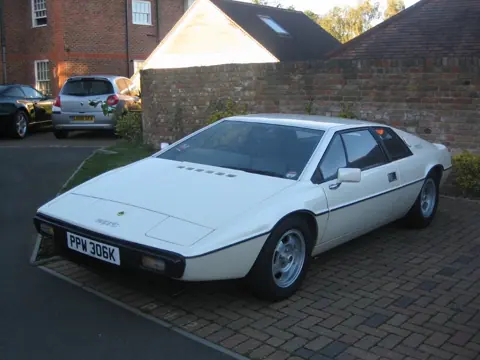 Lotus Esprit S1 chassis 344G registration SWS 13S and PPW 306K historical archive photograph 1