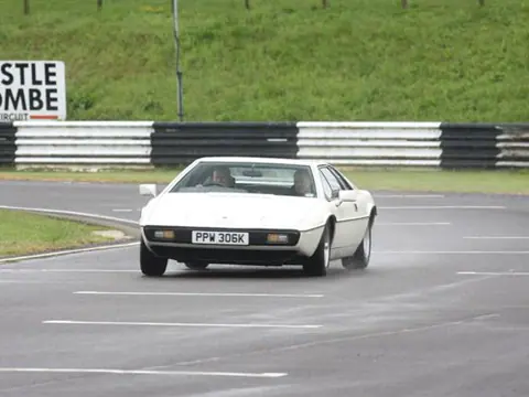 Lotus Esprit S1 chassis 344G registration SWS 13S and PPW 306K historical archive photograph 30