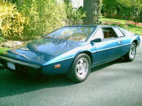 Lotus Esprit S1 chassis 362H registration DEK 7777 historical archive photograph 3