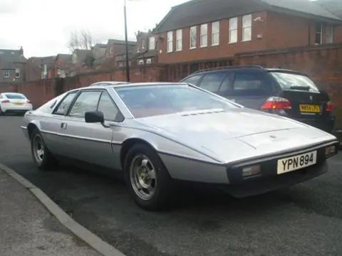 Lotus Esprit S1 chassis 367G registration DEC 387S and YPN 894 historical archive photograph 10
