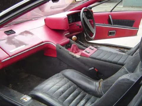 Lotus Esprit S1 chassis 380G registration VOP 393S historical archive photograph 8