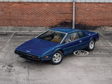 Lotus Esprit S1 chassis 403H historical archive photograph 17