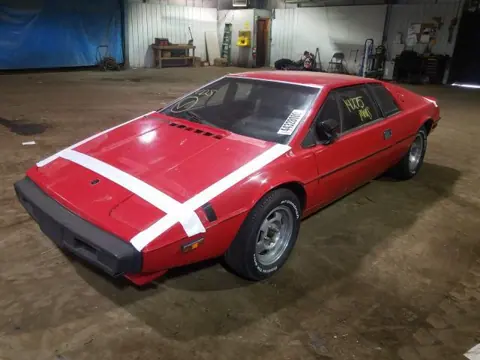 Lotus Esprit S1 chassis 406H registration J 259 010 historical archive photograph 17