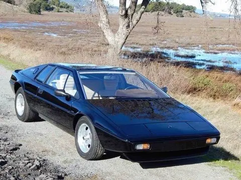 Lotus Esprit S1 chassis 422H historical archive photograph 1